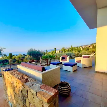 Villa Relais - Terrace On Aeolian Islands